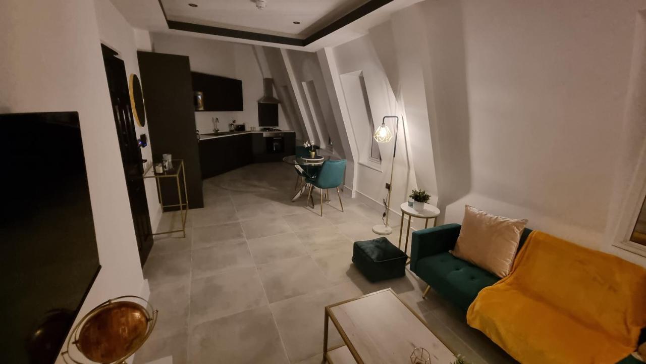 George House Newbury Luxury Apartments Extérieur photo